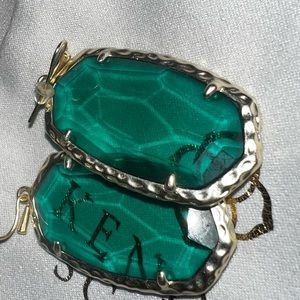 Kendra Scott emerald glass Earrings in gold